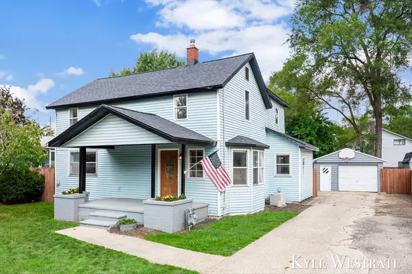 1033 Dahlia Avenue, Wayland, MI 49348