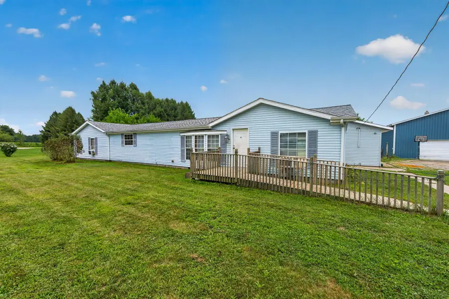 30083 M 62 W, Dowagiac, MI 49047 - #3