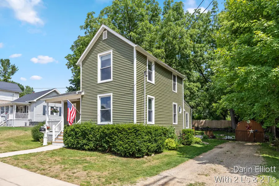410 Johnson Street, Ionia, MI 48846 - #3
