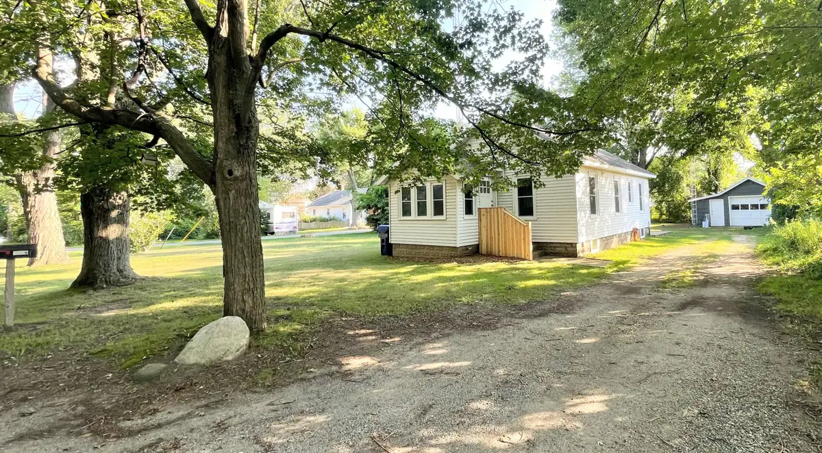 1146 Coolidge Avenue, Benton Harbor, MI 49022 - #1