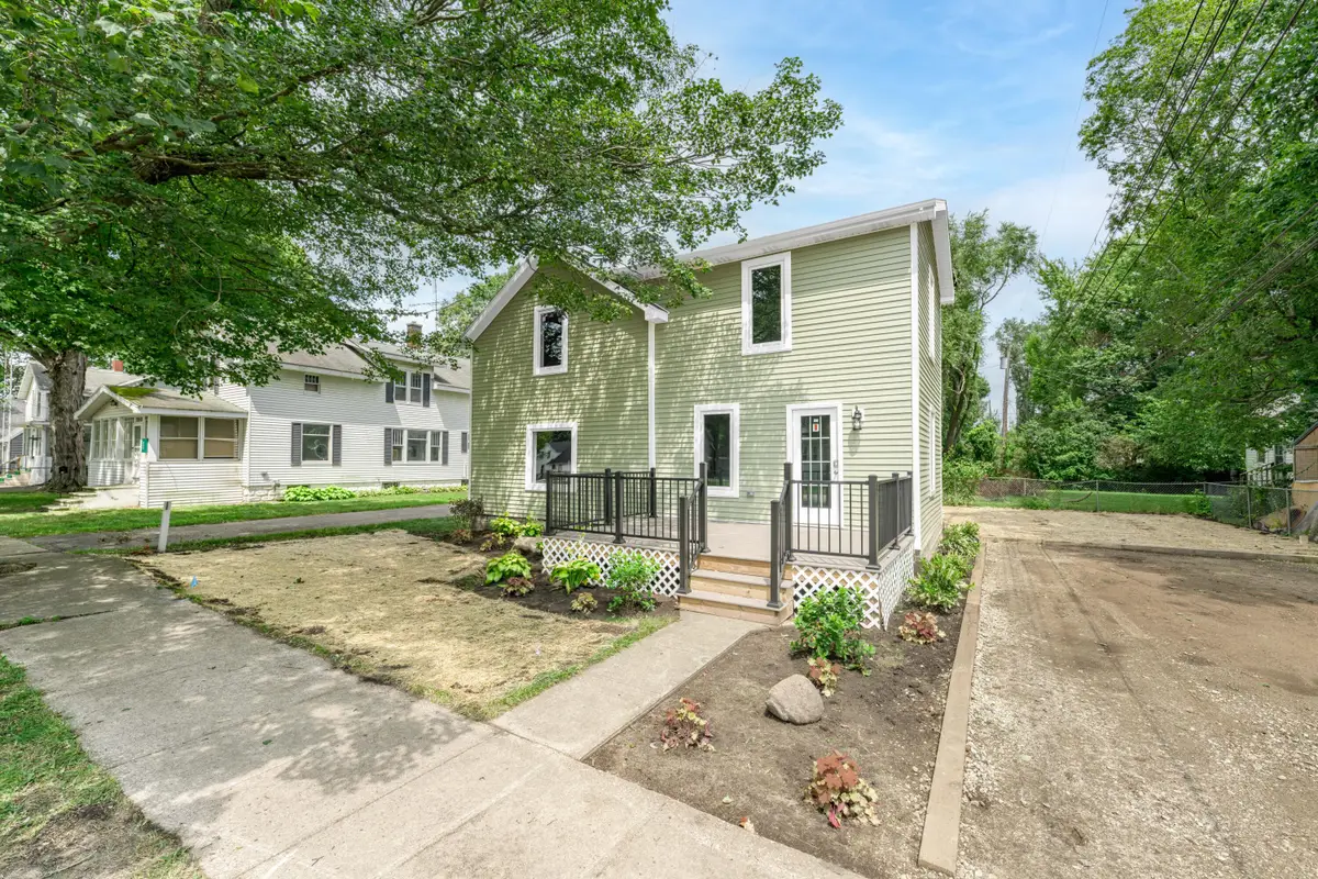109 Michigan Avenue, Hartford, MI 49057 - #1