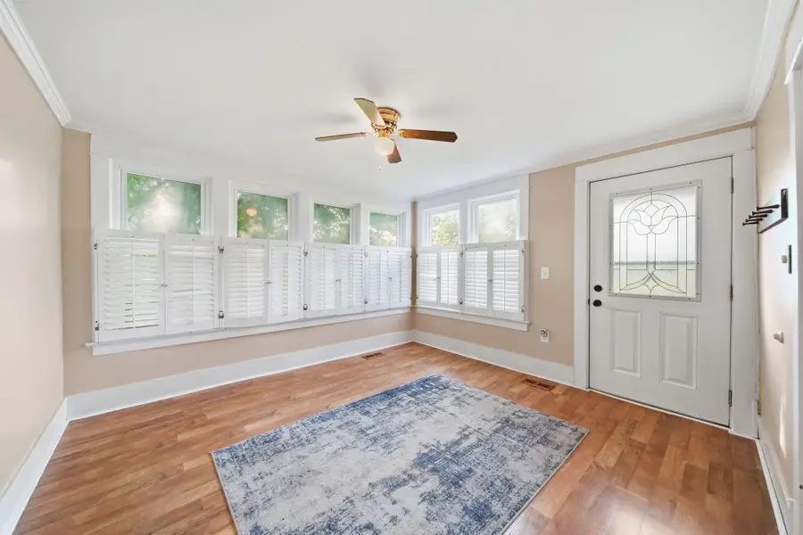 720 Jasper Street, Jackson, MI 49203 - #2