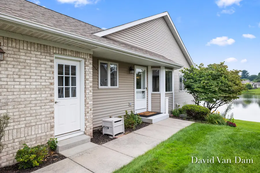 1706 Lisa Drive Sw, Byron Center, MI 49315 - #2