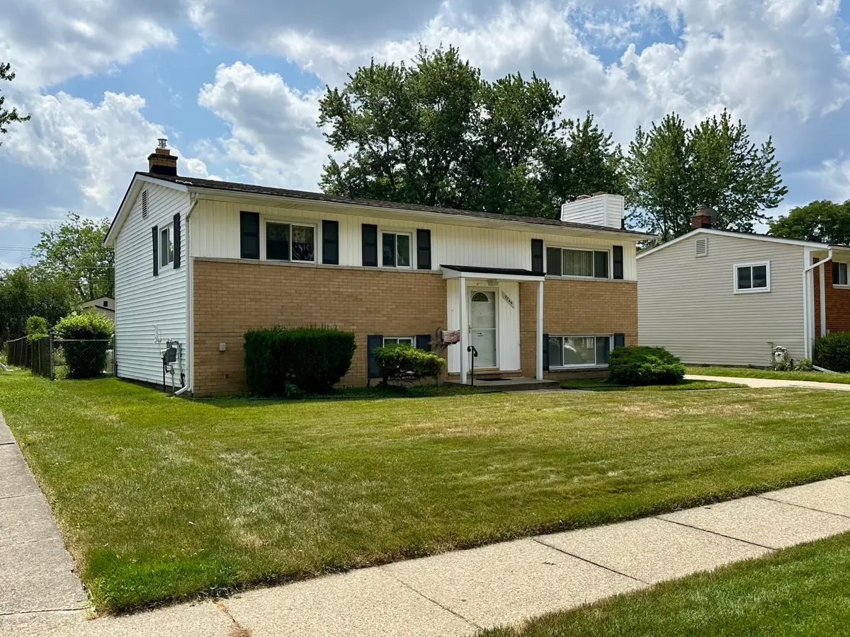 2244 Serra Drive, Sterling Heights, MI 48310 - #1