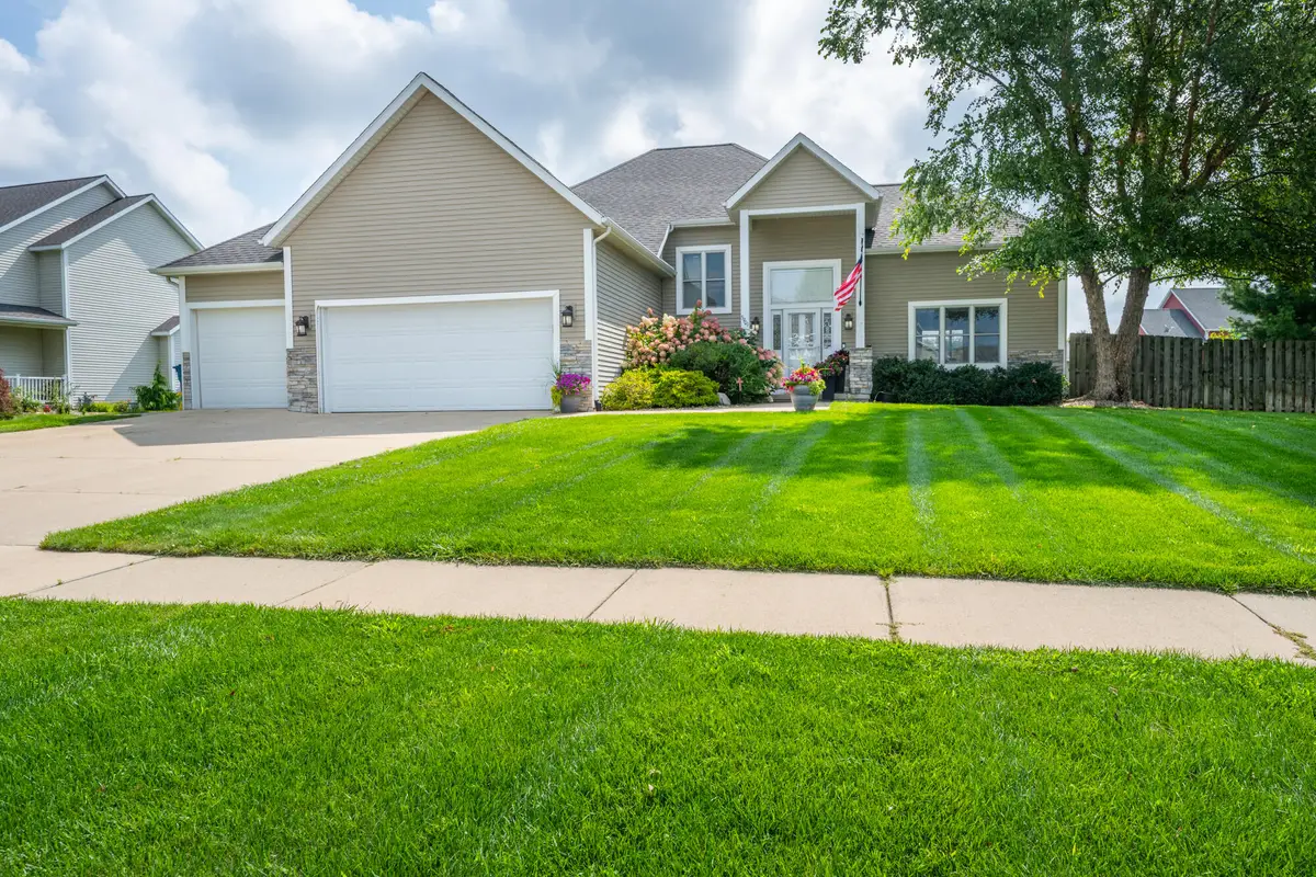 5901 Wabash Lane, Stevensville, MI 49127 - #1