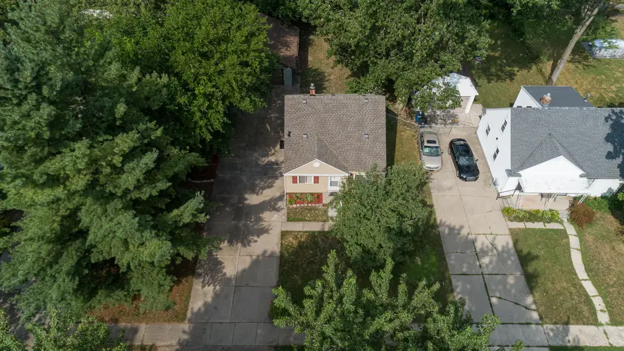 5841 N Walton Street, Westland, MI 48185 - #2