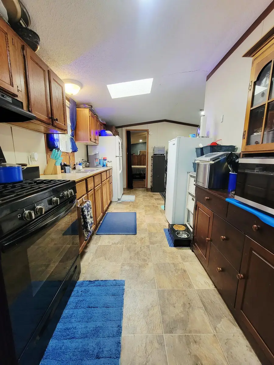 1194 W Grey Court, Wayland, MI 49348 - #3