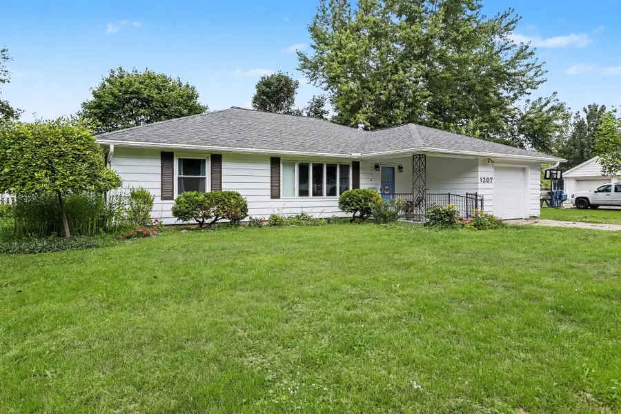 1207 Wilson Avenue, Sturgis, MI 49091 - #2