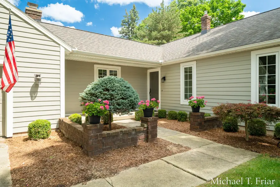 6479 Ridgemont Drive Se, Grand Rapids, MI 49546 - #3