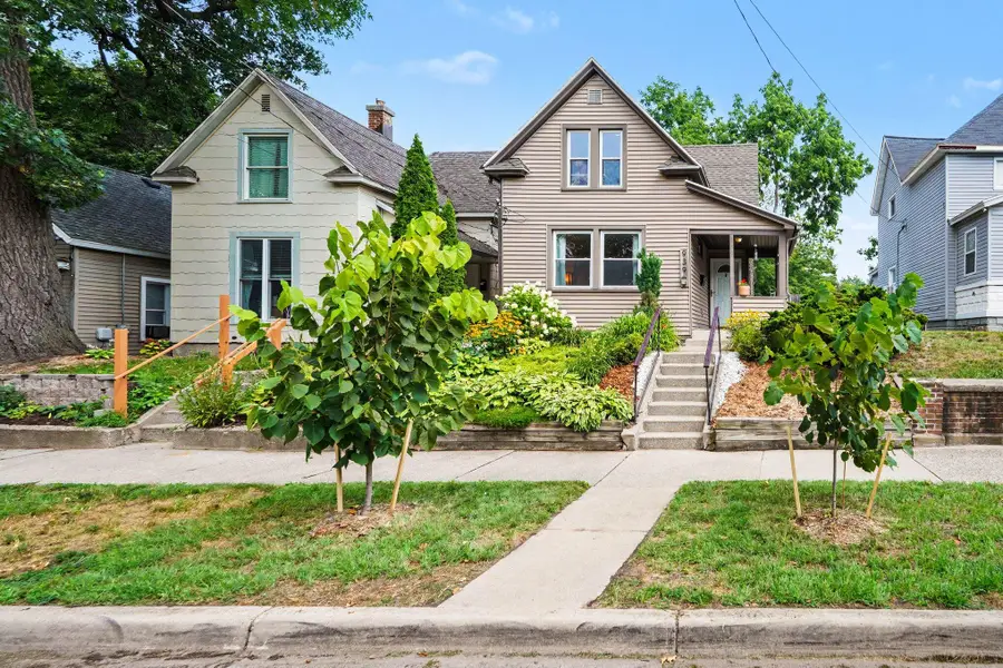 939 Sigsbee Street Se, Grand Rapids, MI 49506 - #2