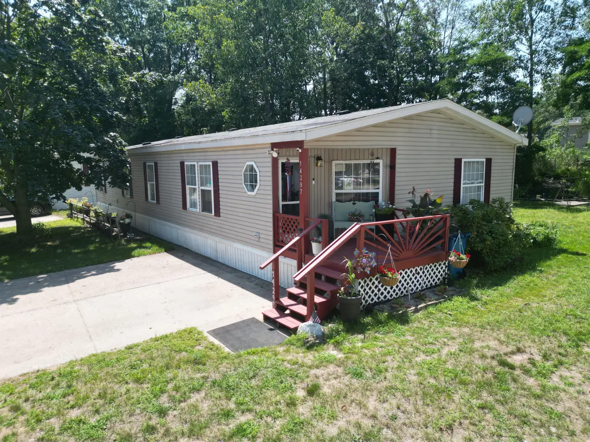 14279 Winters Creek W, West Olive, MI 49460 - #1