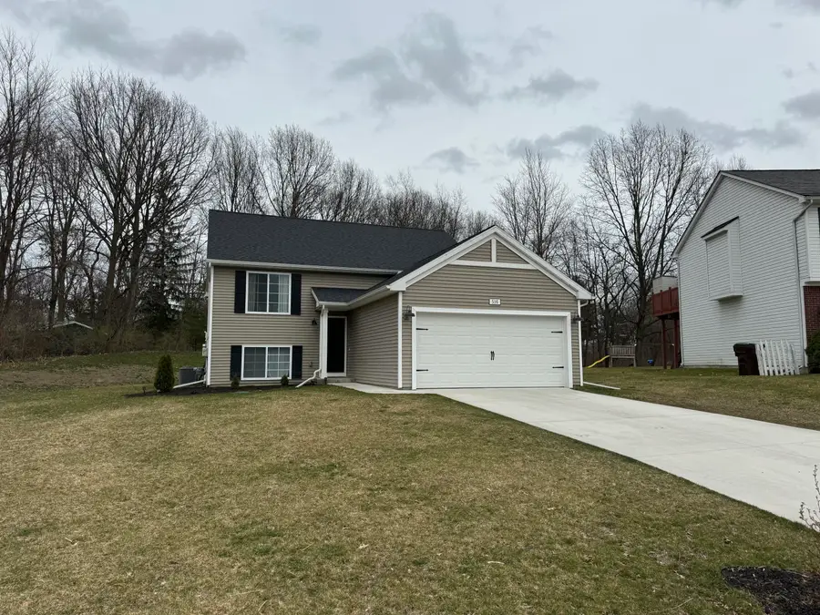 516 Macdonough Street, Jackson, MI 49201 - #3