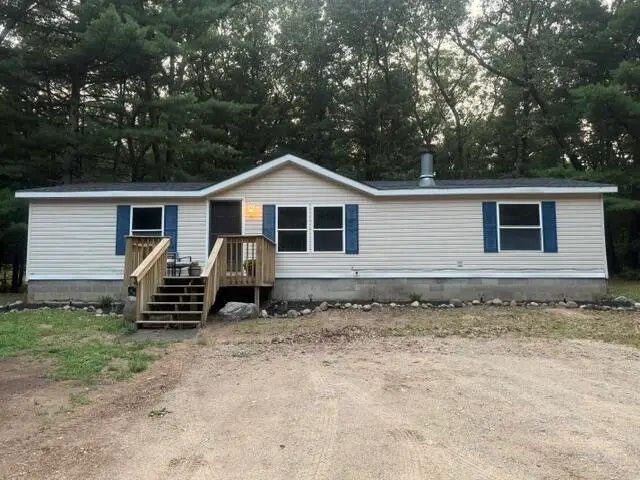 2197 E Cedar Street, Newaygo, MI 49337 - #1
