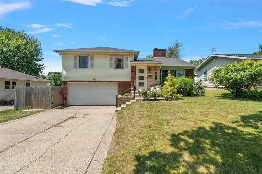 1555 Carlton Avenue Ne, Grand Rapids, MI 49505 - #2
