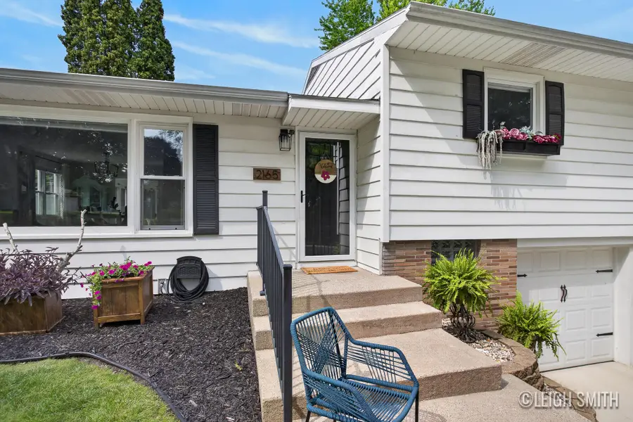 2165 Apple Avenue Nw, Grand Rapids, MI 49504 - #3