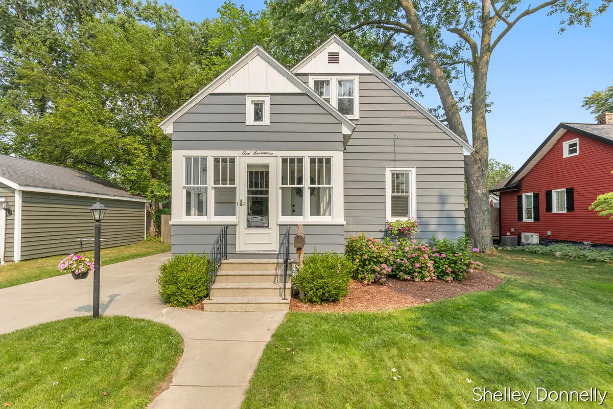 117 S Park Street, Zeeland, MI 49464 - #1