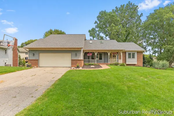 2543 Glencairin Drive Nw, Grand Rapids, MI 49504