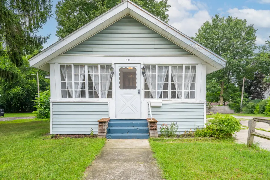 311 N Front Street, Dowagiac, MI 49047 - #2
