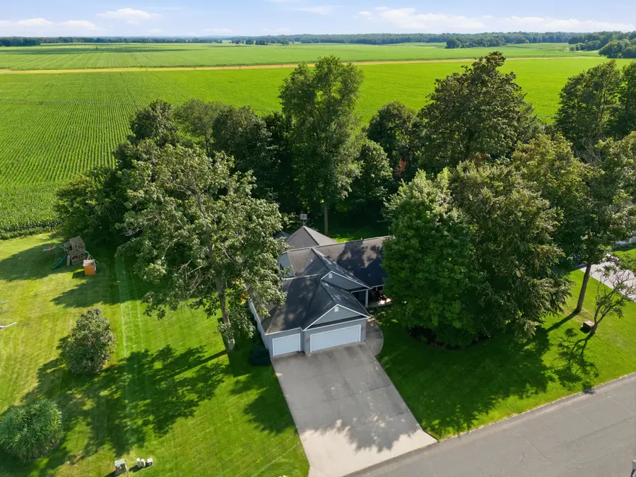 6143 Sunshine Avenue, Schoolcraft, MI 49087 - #2