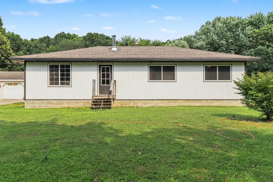 67821 29th Street, Lawton, MI 49065 - #2