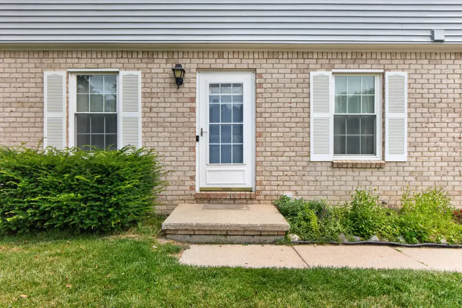 529 Lee Street, Pinckney, MI 48169 - #3