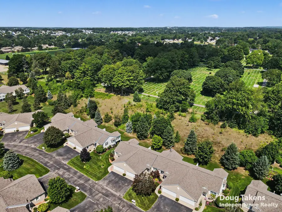 2663 Cedar Grove N, Jenison, MI 49428 - #3