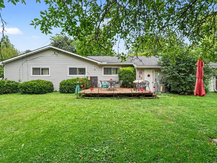 43 Butternut Court, Chelsea, MI 48118 - #2