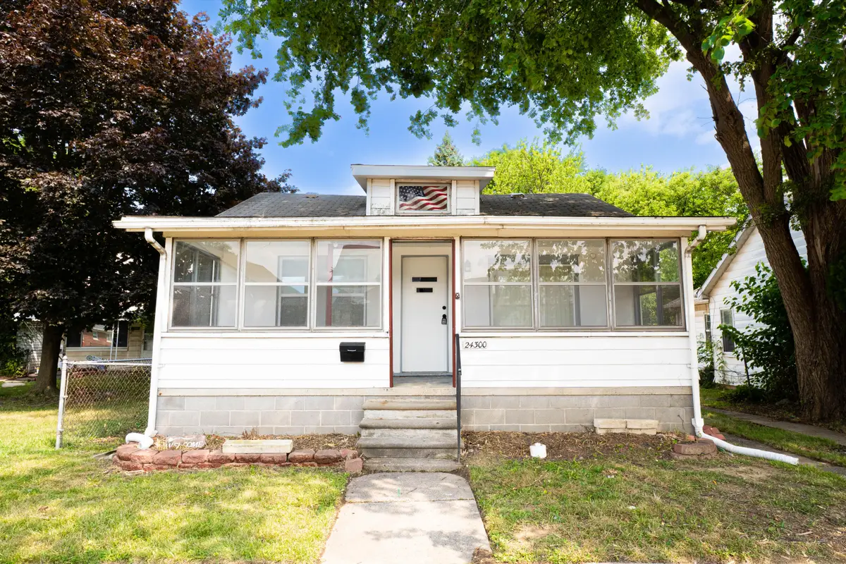 24300 Melrose Avenue, Eastpointe, MI 48021 - #1