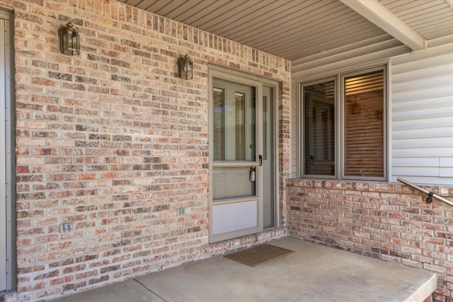 515 Sycamore Circle, Saline, MI 48176 - #3