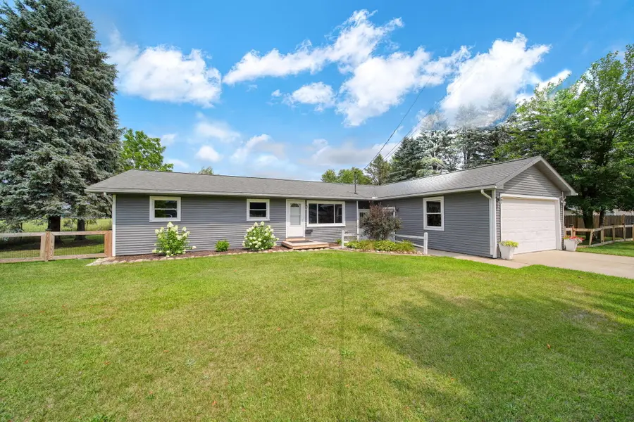 160 N Street Court, Jackson, MI 49201 - #3