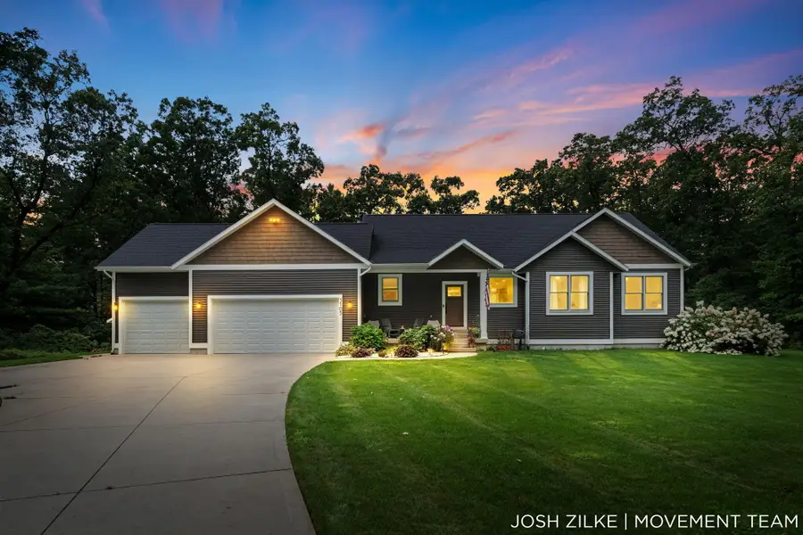 3105 Jamestown Lane, Fruitport, MI 49415 - #2