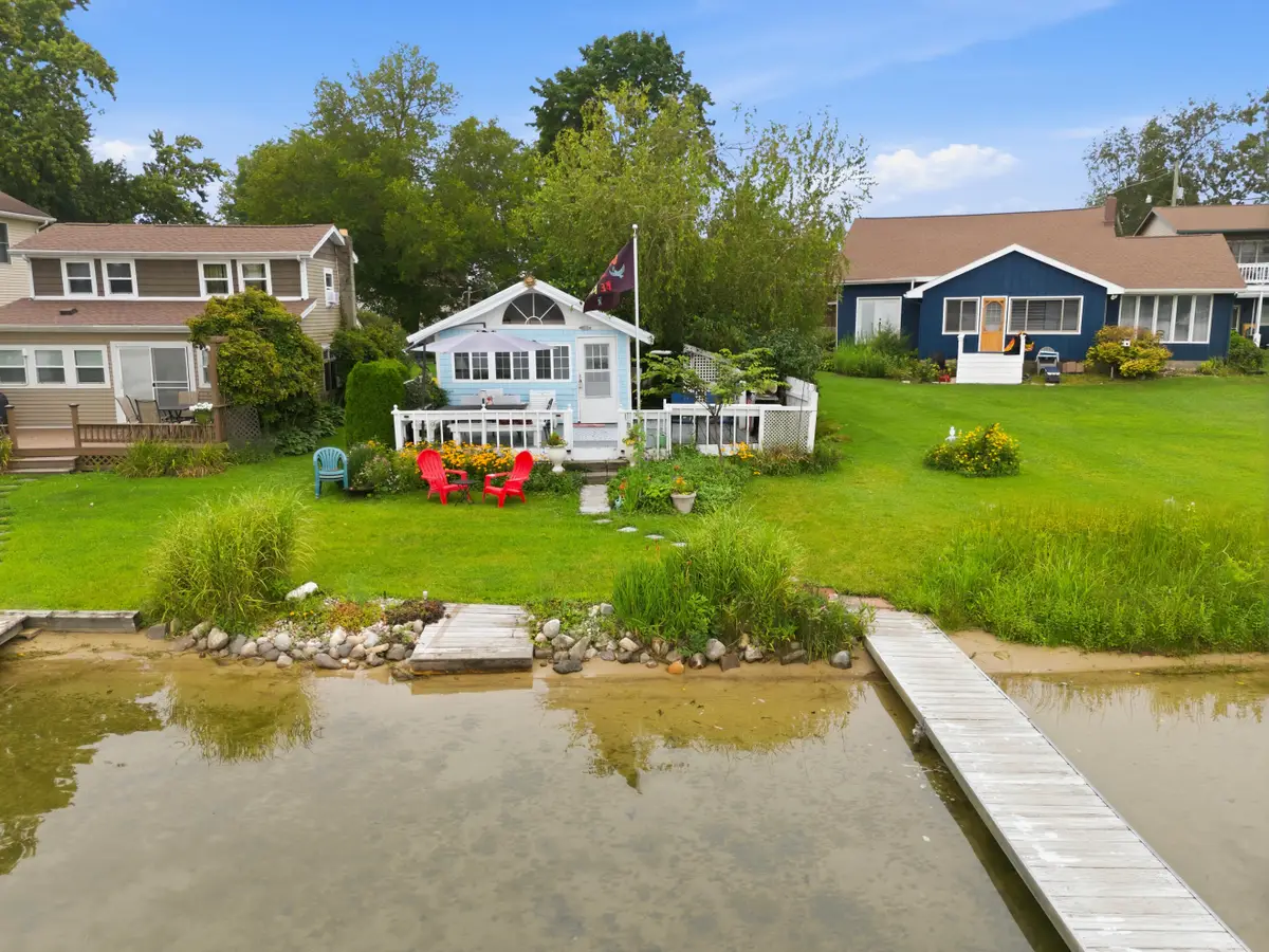 95273 Minnie Court, Lawton, MI 49065 - #1