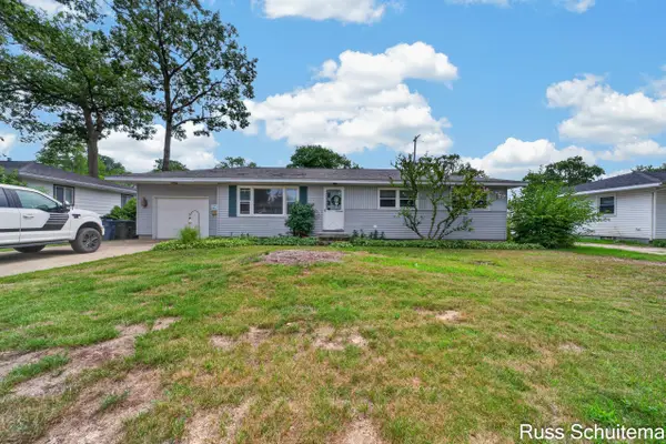 1501 Greenwich Road, Roosevelt Park, MI 49441