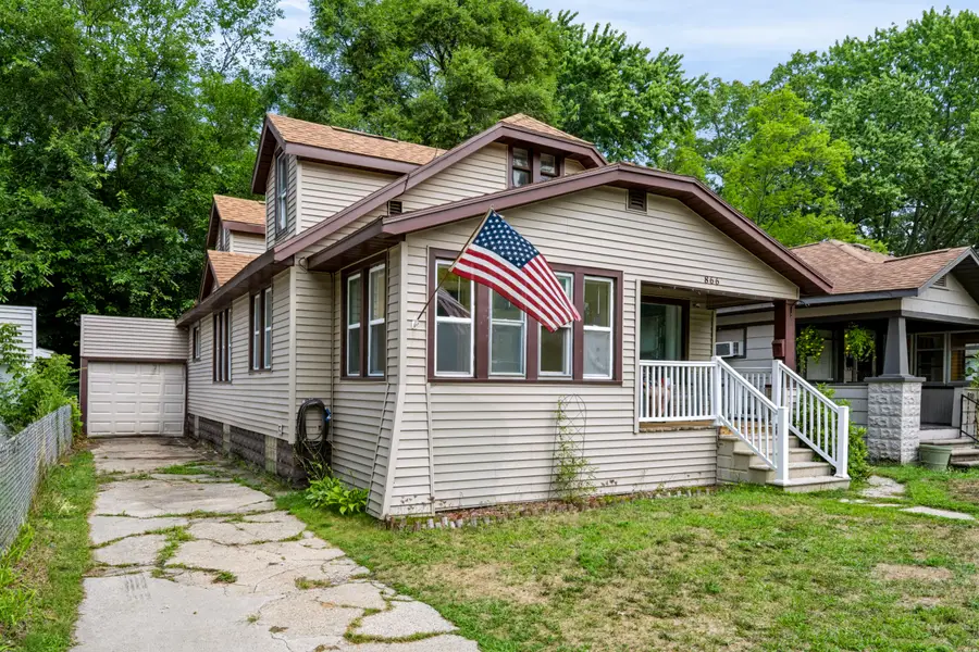 866 E Isabella Avenue, Muskegon, MI 49442 - #2