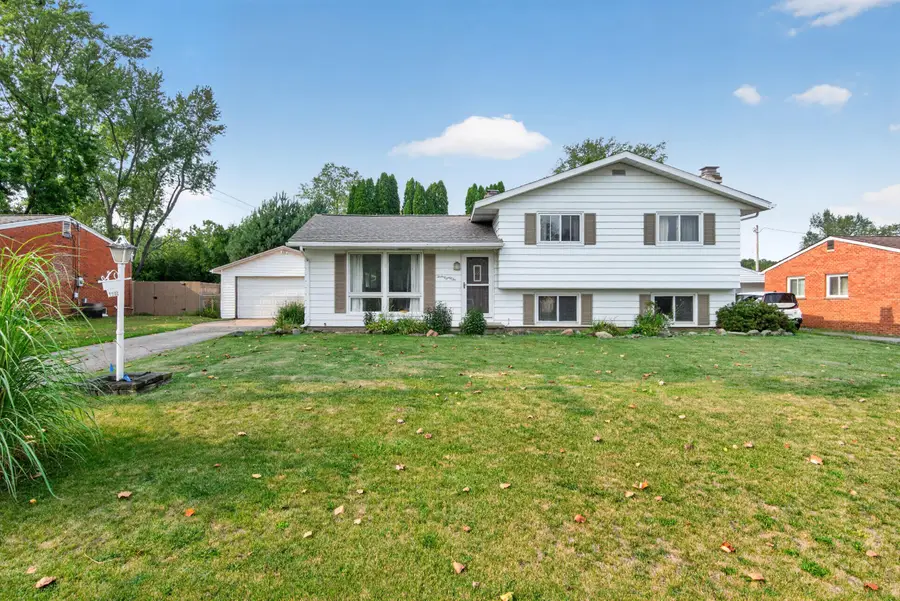 1286 W Southfield Drive, Jackson, MI 49203 - #2