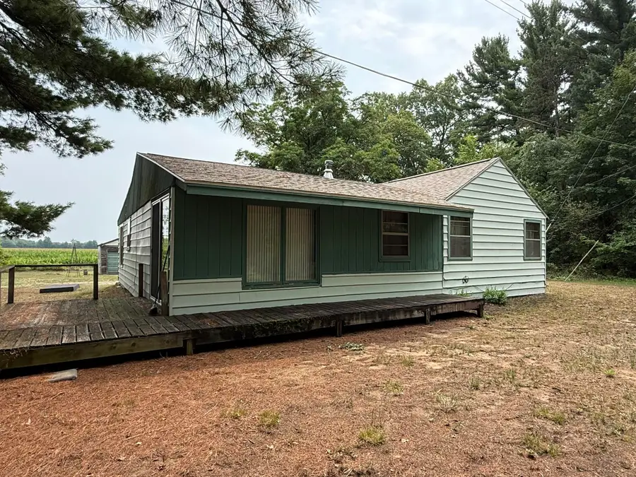 4048 Cloverville Road, Fruitport, MI 49415 - #2