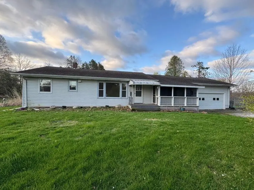 3334 W Glendora Road, Three Oaks, MI 49128 - #1