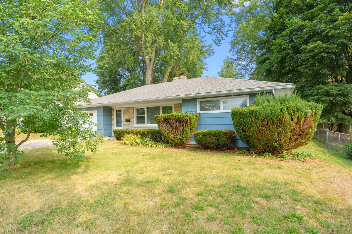 815 Eastfield Drive, Battle Creek, MI 49015 - #1
