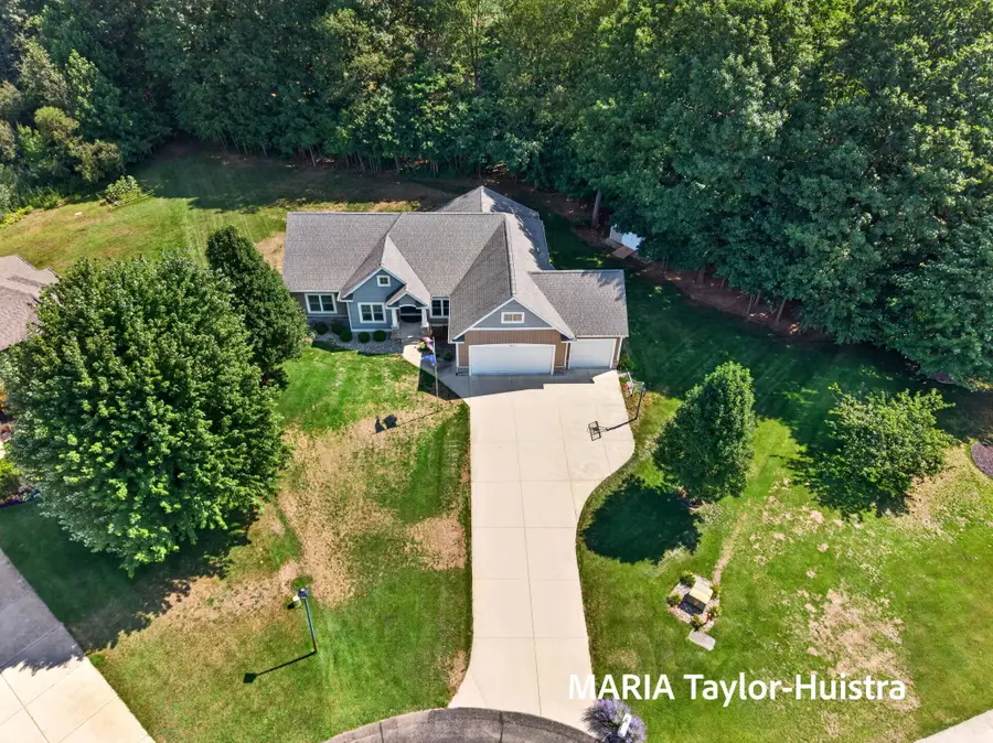 7827 Queenie Court, Allendale, MI 49401 - #3