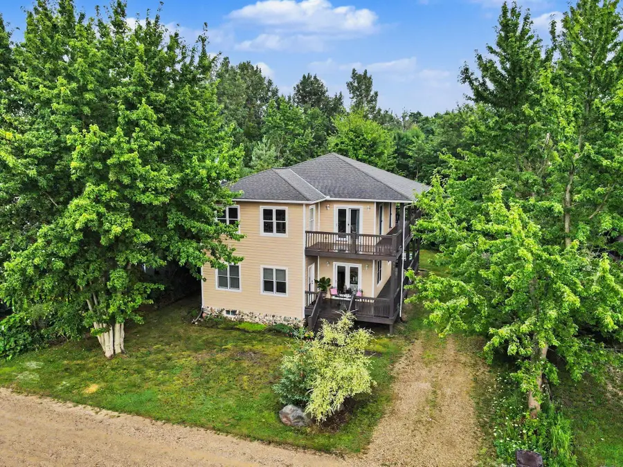 7264 B Street, South Haven, MI 49090 - #3