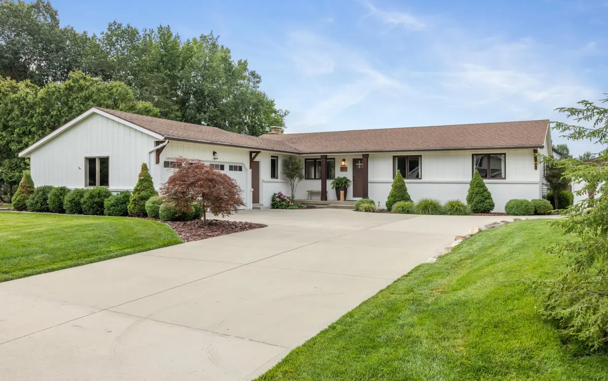 4074 Imperial Drive Nw, Grand Rapids, MI 49534 - #1
