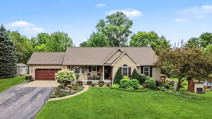 9959 W Sargent Road, Fowlerville, MI 48836 - #3