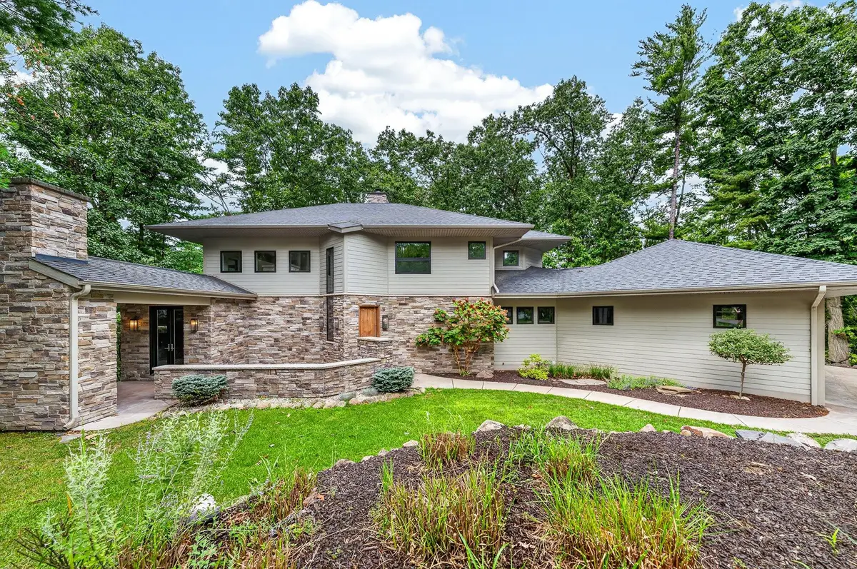 2246 Shelter Pointe Drive, Kalamazoo, MI 49008 - #1