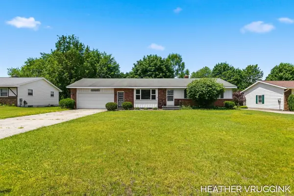 7917 Birchwood Avenue, Jenison, MI 49428
