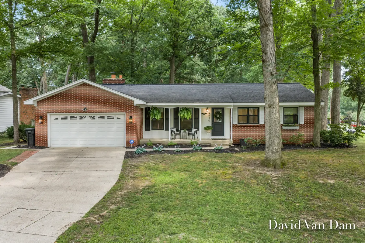 4930 Poinsettia Avenue Se, Kentwood, MI 49508 - #1