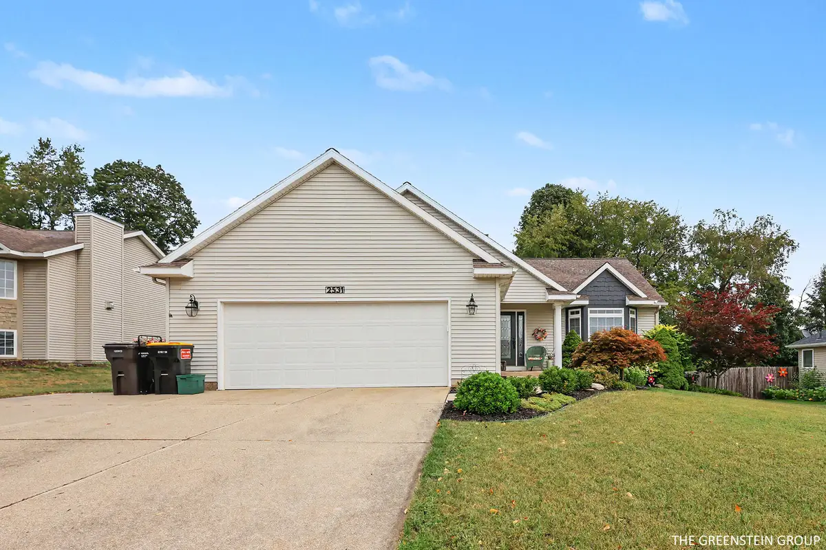 2531 Ridge Top Drive Sw, Byron Center, MI 49315 - #1