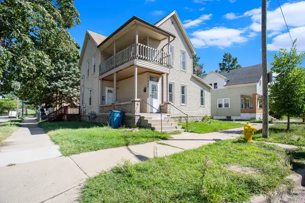 1448 NW Broadway Avenue Nw, Grand Rapids, MI 49504