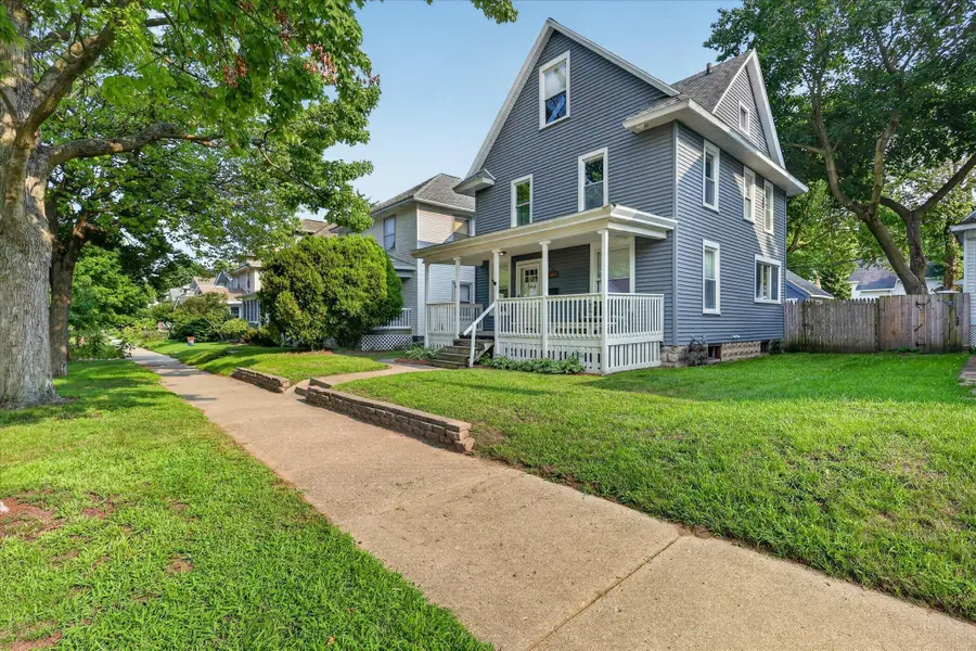712 Innes Street Ne, Grand Rapids, MI 49503 - #2