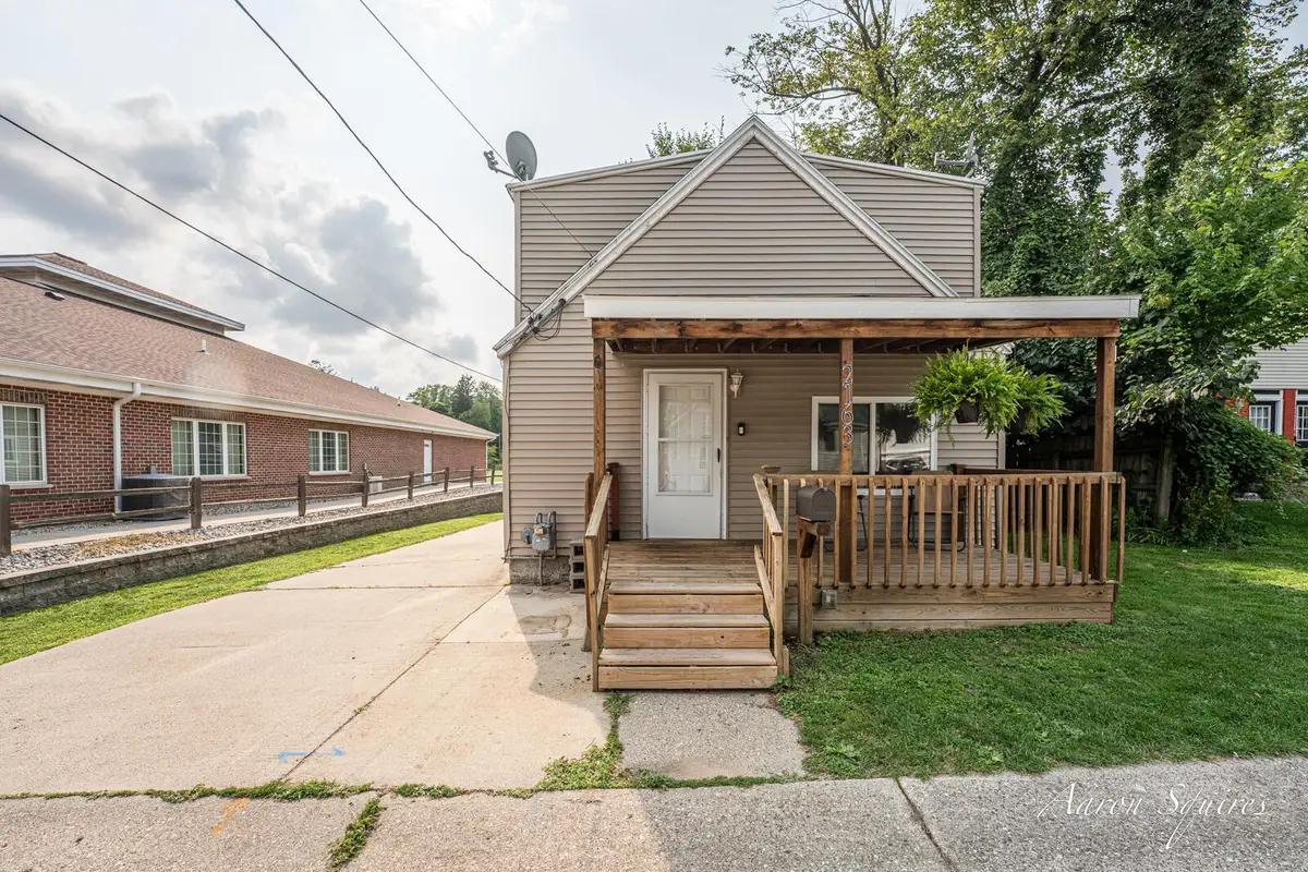 2163 Galewood Avenue Sw, Wyoming, MI 49509 - #1
