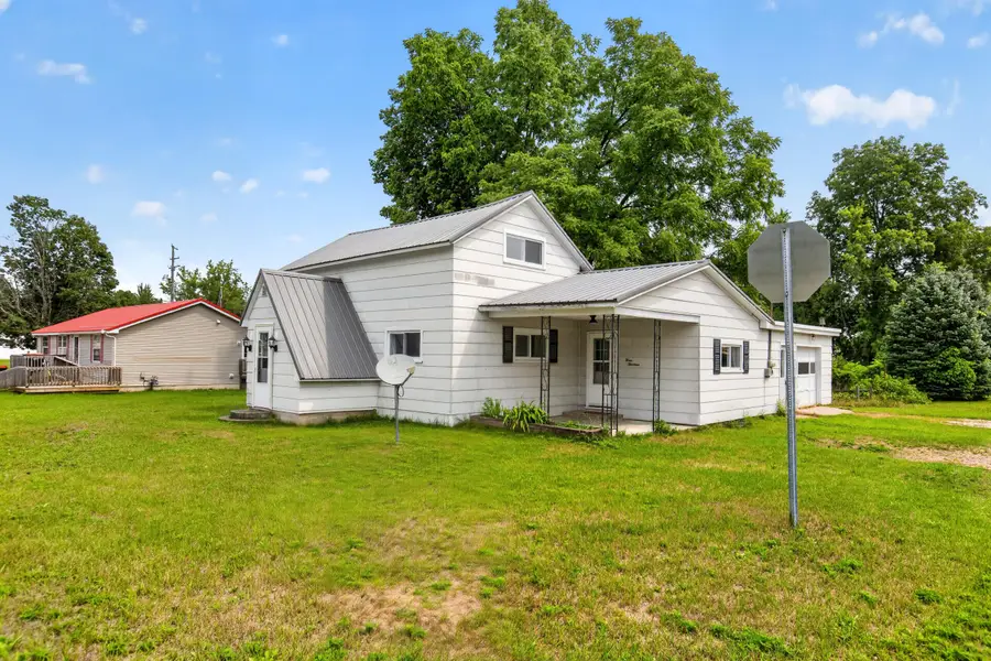 314 Decalb Street, Reed City, MI 49677 - #3